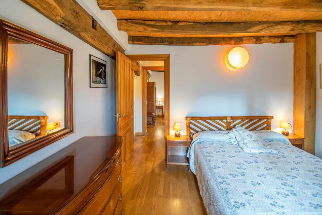 Casa Monaut, Acogedores Apartamentos A Los Pies De La Selva De Irati Saragueta Εξωτερικό φωτογραφία